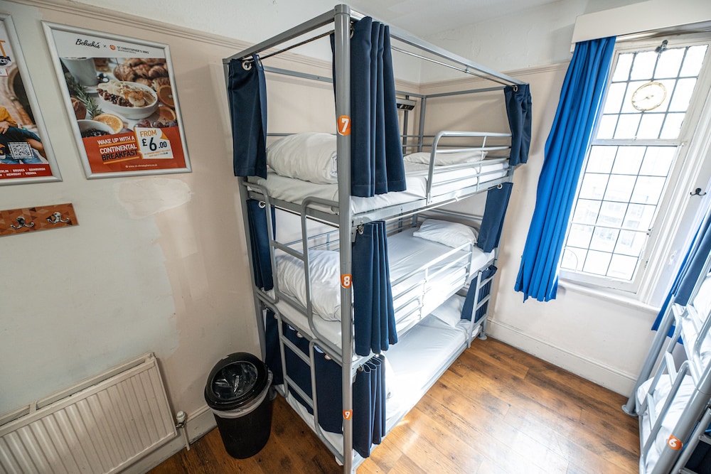 Bed in 9 Bed Female Dorm Ensuite del hotel St Christopher's Inn, Hammersmith. Foto 3