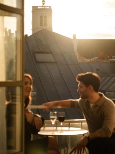 Suite con vistas a la ciudad del hotel 9confidentiel