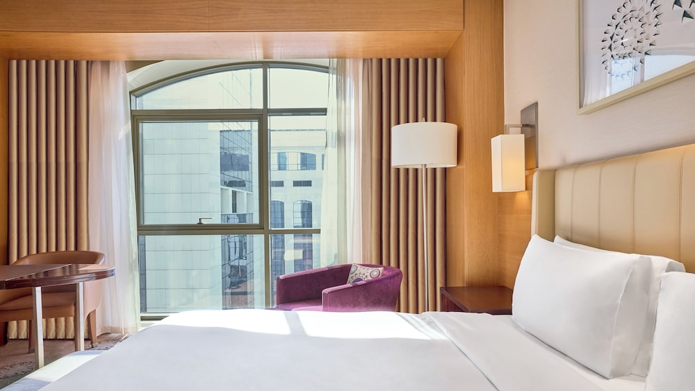 Habitaciones King del hotel Hyatt Regency Tashkent. Foto 1