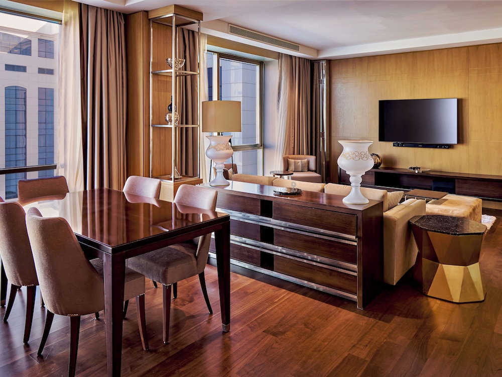 Suite Ejecutiva Regency del hotel Hyatt Regency Tashkent. Foto 5