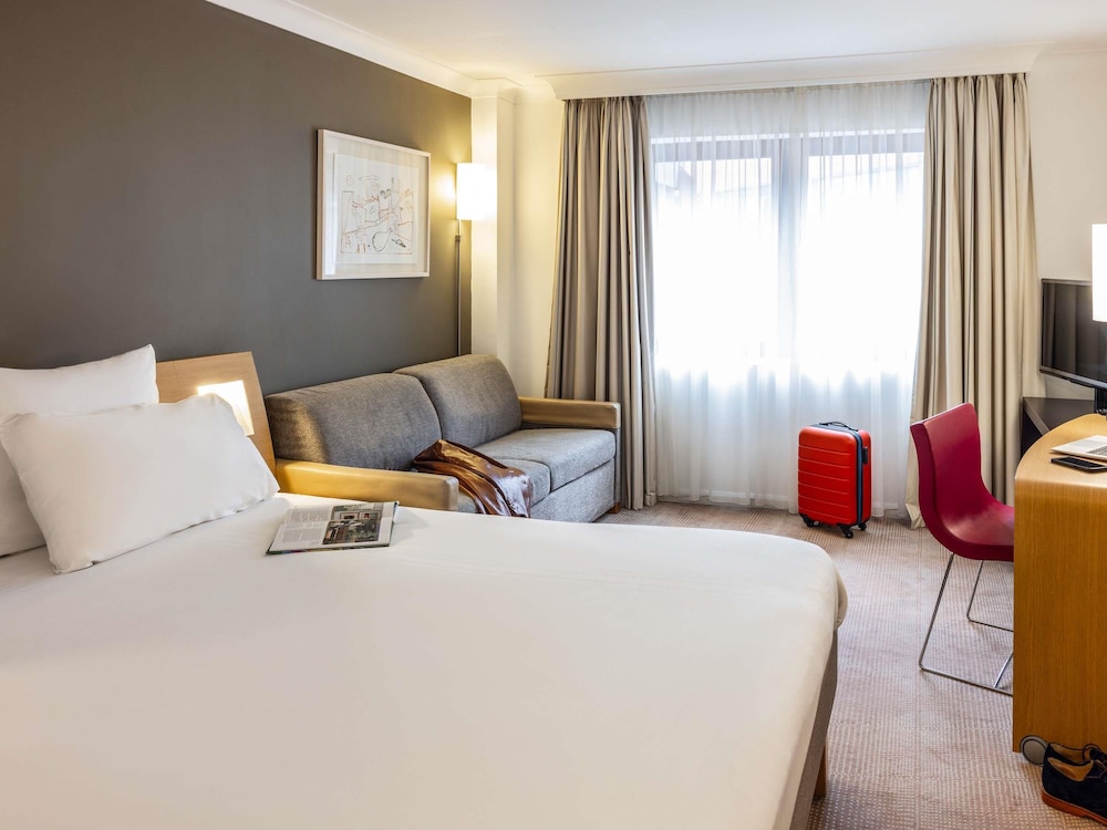 Habitación Ejecutiva con 1 cama queen del hotel Novotel Bristol Centre. Foto 1