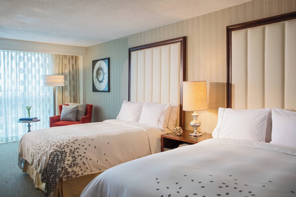 Habitación, 2 camas dobles del hotel Renaissance Newark Airport