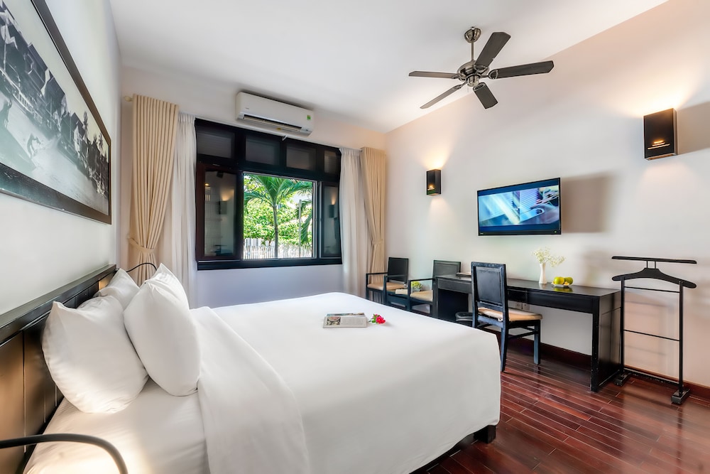 Habitación clásica, vistas a la ciudad del hotel The Hoi An Historic. Foto 4