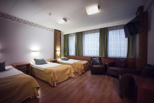 Habitación Triple del hotel Arthur. Foto 4