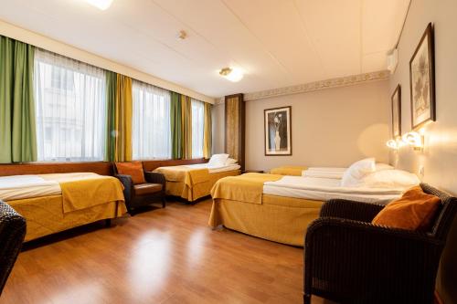 Habitación Cuádruple del hotel Arthur. Foto 4