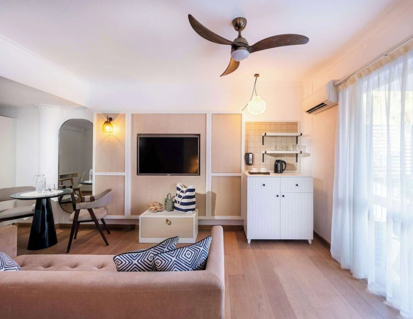 Suite superior, 3 camas individuales del hotel Mantra Club Croc