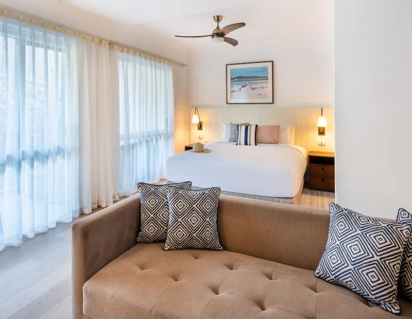 Suite superior, 3 camas individuales del hotel Mantra Club Croc. Foto 2