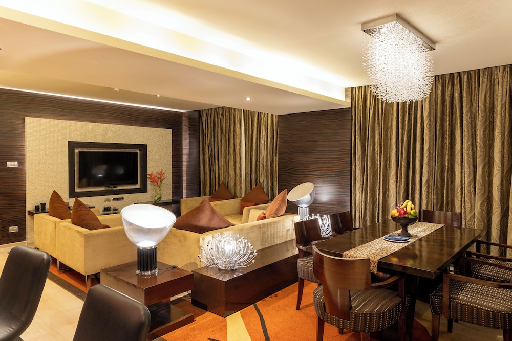 Suite (Vivanta) del hotel Vivanta Hyderabad, Begumpet. Foto 3