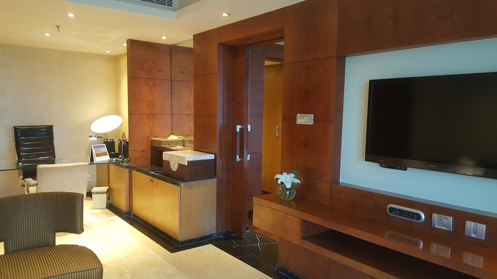 Habitación del hotel Vivanta Hyderabad, Begumpet. Foto 1