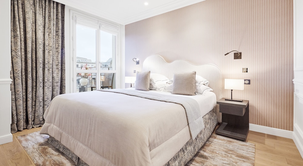 Suite Prestige Communicante del hotel Grand Du Palais Royal. Foto 1
