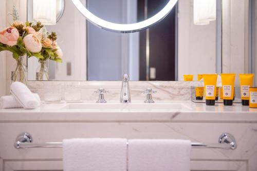 Suite Clásica del hotel Hôtel Du Collectionneur. Foto 2