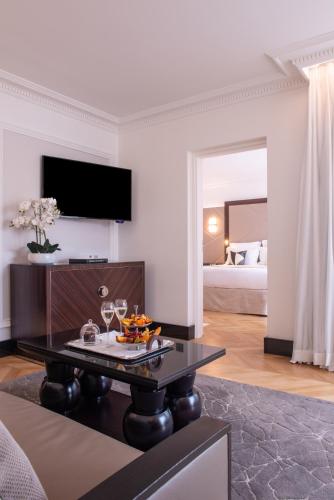 Suite Clásica del hotel Hôtel Du Collectionneur. Foto 3