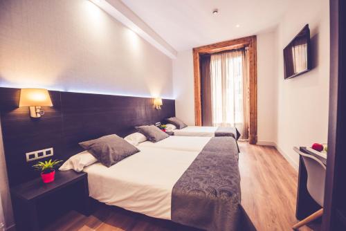 Habitación Triple del hotel Marlasca. Foto 13