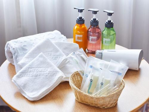 Habitación Doble - Planta estándar del edificio principal - No fumadores del hotel Miyako Kyoto Hachijo. Foto 4