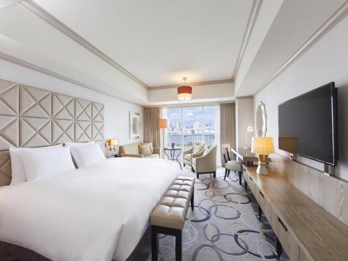 Habitación Superior Deluxe de 40 m² con vistas a la bahía de Tokio - 1 cama extragrande - No fumadores del hotel Hilton Tokyo Odaiba. Foto 8