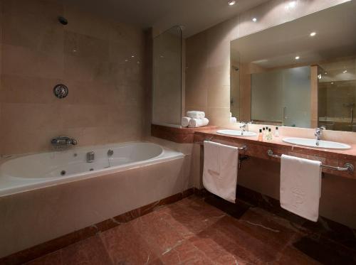Suite Junior del hotel Parador De Málaga Golf. Foto 1