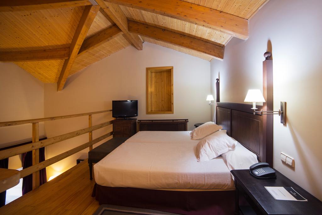 Junior suite del hotel Parador De Monforte De Lemos