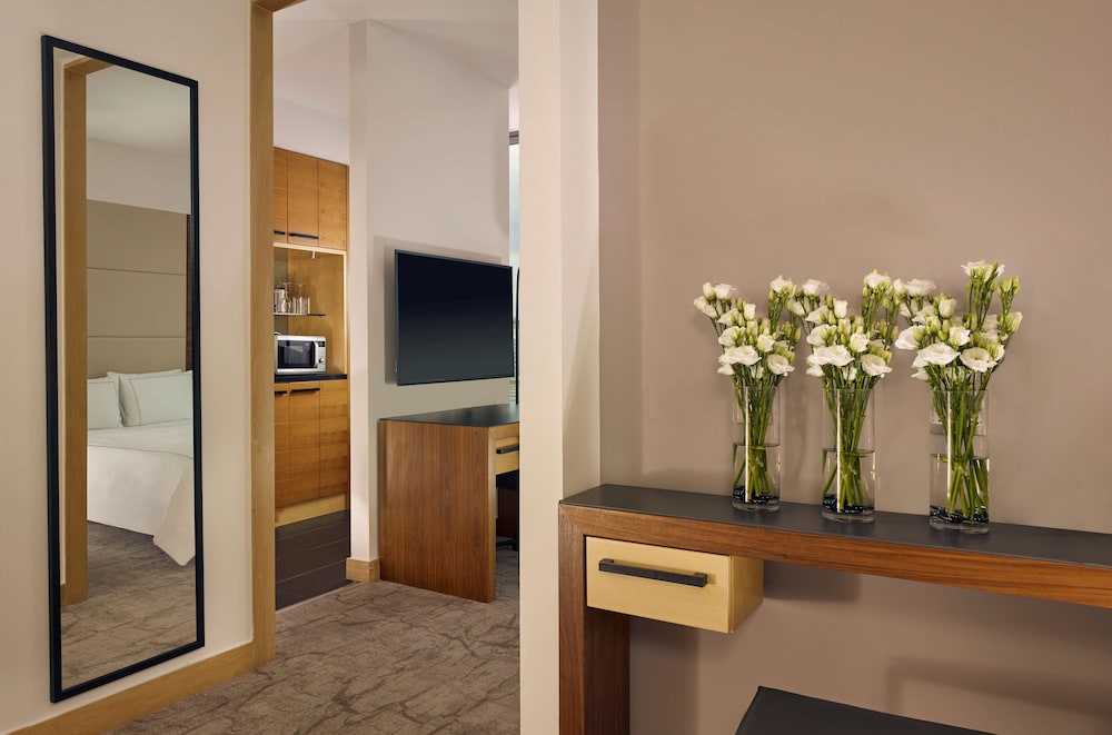 Habitación ejecutiva, 1 cama doble, vistas a la ciudad (Studio) del hotel Park Plaza County Hall London. Foto 1