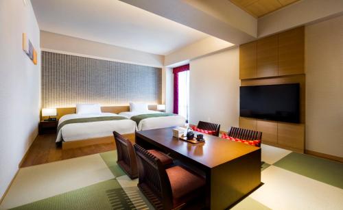 Habitación Doble para no fumadores con zona de tatami - 2 camas del hotel Rihga Royal Kyoto