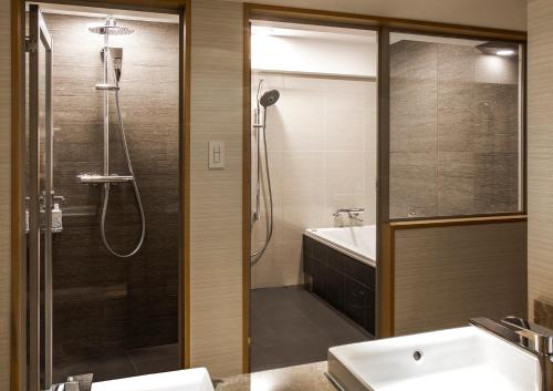 Habitación Familiar de lujo - No fumadores del hotel Rihga Royal Kyoto. Foto 2