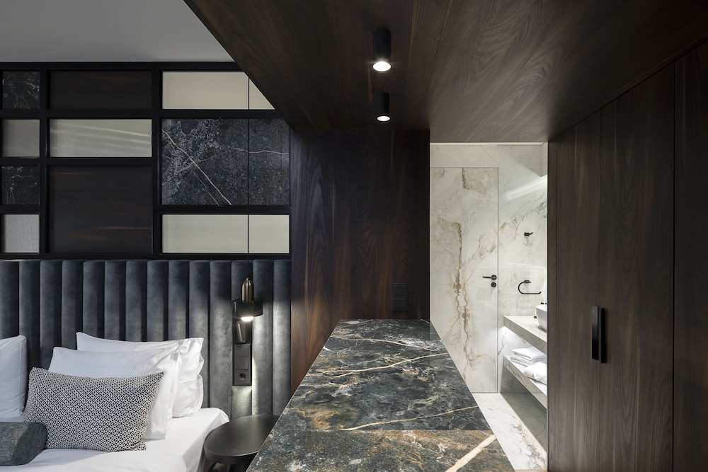 Executive Suite with Jacuzzi del hotel The Stanley. Foto 2