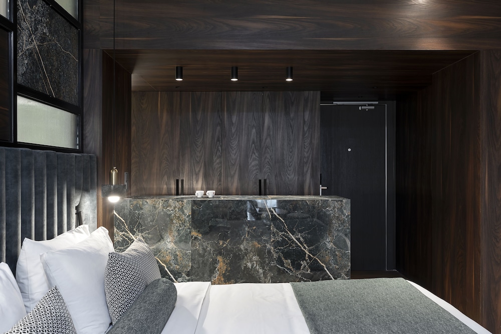 Executive Suite with Jacuzzi del hotel The Stanley. Foto 3