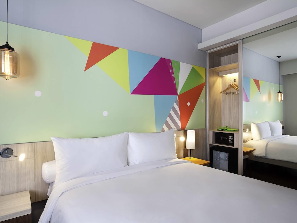 Habitación superior, 1 cama de matrimonio del hotel Ibis Styles Jakarta Sunter