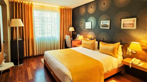 Habitación Individual Deluxe del hotel Tirana International and Conference Centre. Foto 11