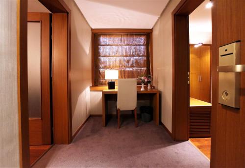 Suite Executive del hotel Tirana International and Conference Centre. Foto 2