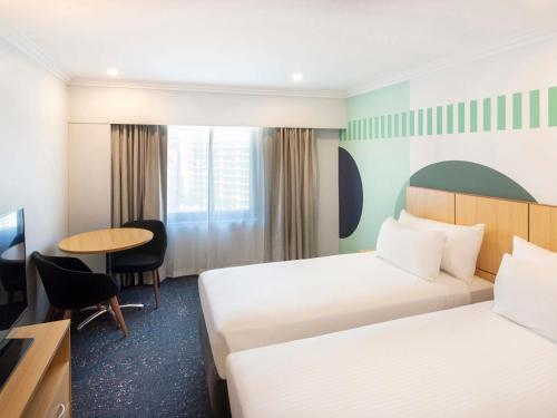Habitación Doble Superior - 2 camas del hotel Ibis Styles Sydney Central. Foto 10
