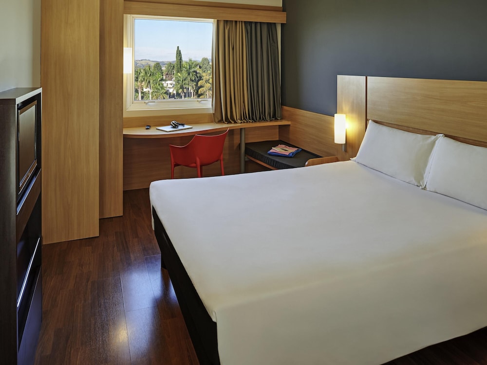 Habitación estándar, 1 cama doble del hotel Ibis Sorocaba. Foto 6