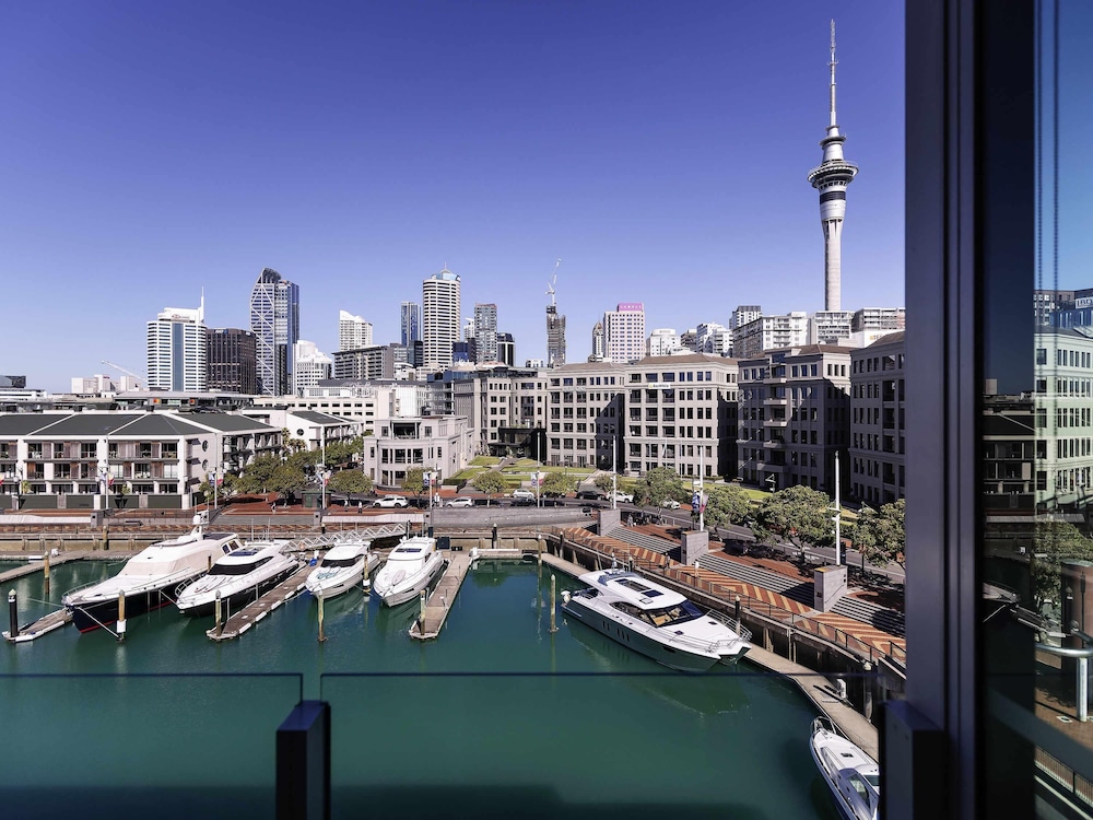 HABITACIÓN DE LUJO, Acceso Club Millésime, 1 Cama King, Vistas a la Marina del hotel Sofitel Auckland Viaduct Harbour