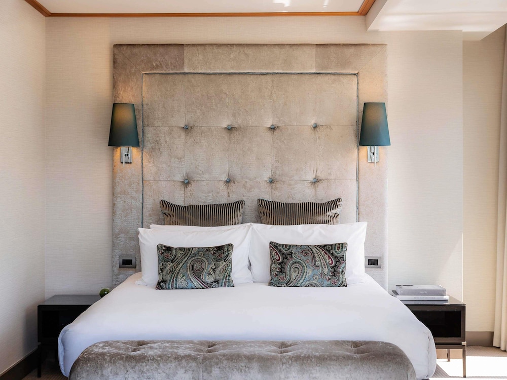 SUITE JUNIOR, Acceso Club Millésime, 1 Cama King del hotel Sofitel Auckland Viaduct Harbour. Foto 2