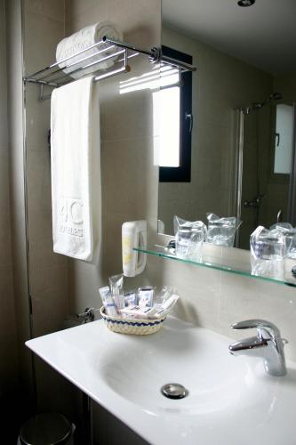 Habitación Doble - 2 camas del hotel 4C Bravo Murillo. Foto 4