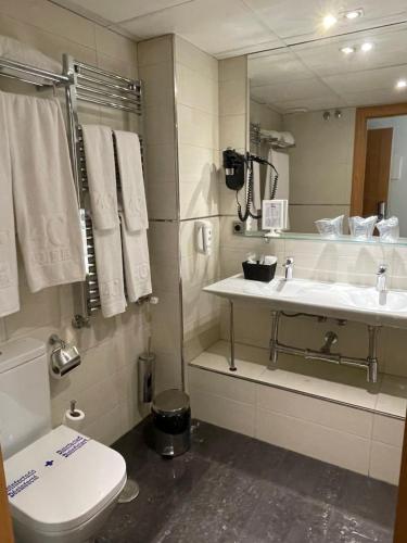 Habitación Familiar Confort del hotel 4C Bravo Murillo. Foto 1