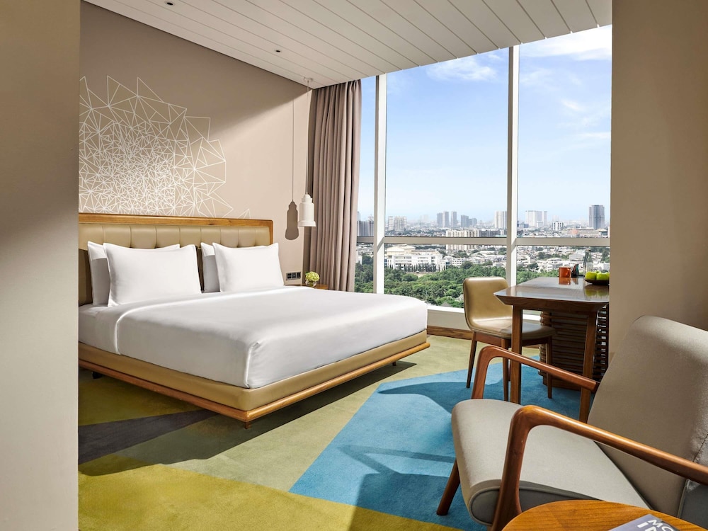 Habitación Privilege con 1 Cama King del hotel Mercure Jakarta Pantai Indah Kapuk