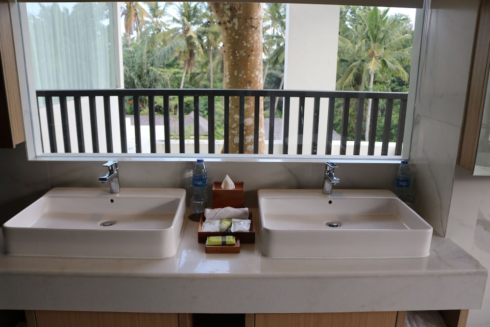 Suite, 1 habitación, balcón, vistas al jardín del hotel Element by Marriott Bali Ubud. Foto 5