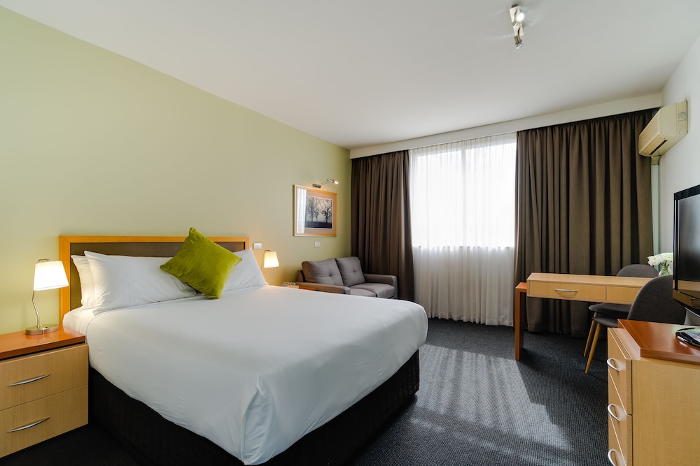 Habitación Estándar con Cama Queen, 1 Cama Queen del hotel Mercure Albury. Foto 5