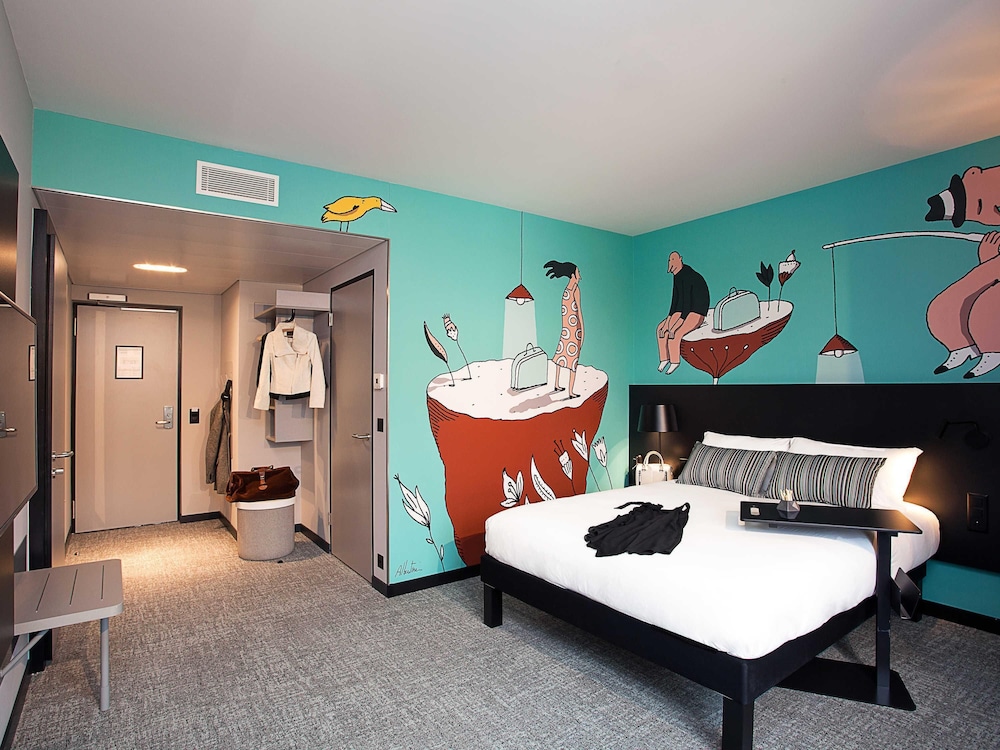 Cómodas habitaciones con 1 cama doble. Edición limitada del hotel Ibis Styles Genève Carouge