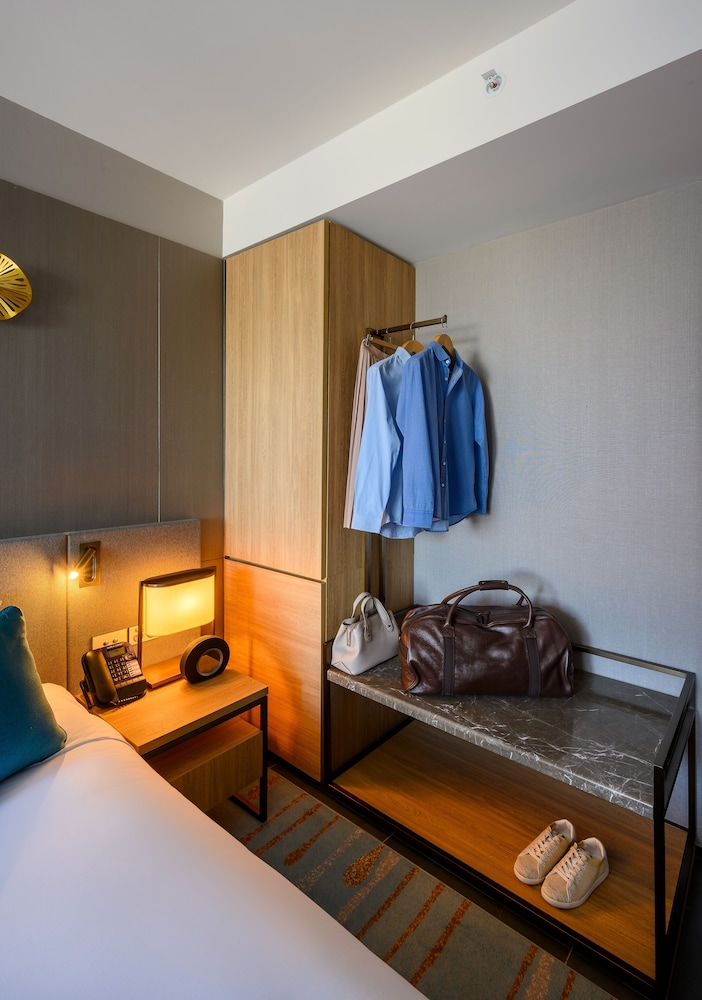 Habitación Estándar 1 Cama King del hotel Novotel Melbourne Central. Foto 11