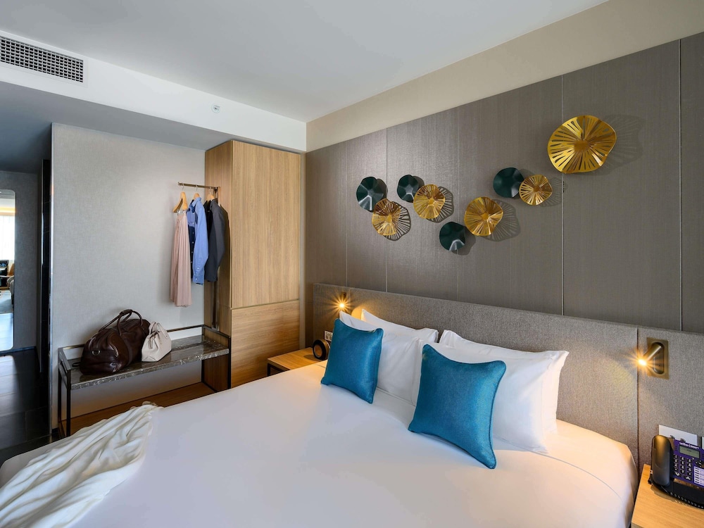 Habitación Superior 1 Cama King del hotel Novotel Melbourne Central. Foto 3