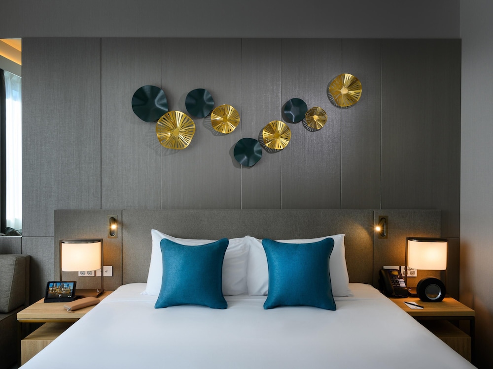 Habitación Deluxe 1 Cama King del hotel Novotel Melbourne Central. Foto 6
