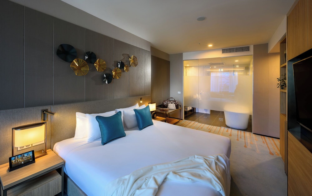 Suite Junior 1 Cama King del hotel Novotel Melbourne Central. Foto 2