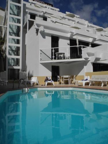 Apartamento con terraza del hotel Mocanes. Foto 15