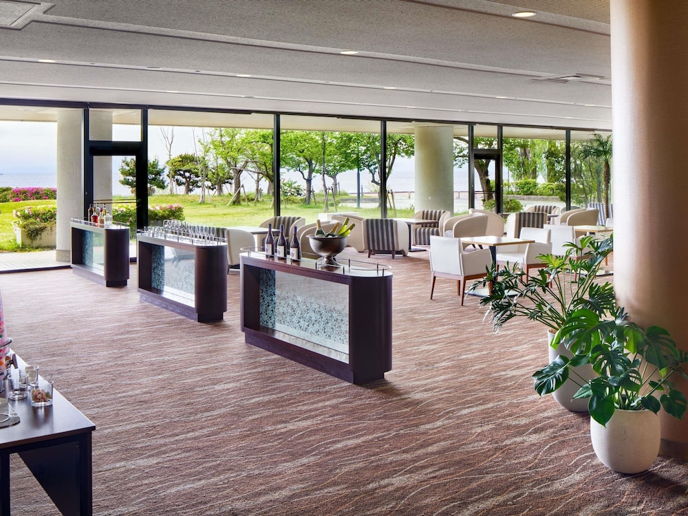 Suite estándar, 2 camas individuales, vistas al lago del hotel Grand Mercure Lake Biwa Resort & Spa. Foto 7