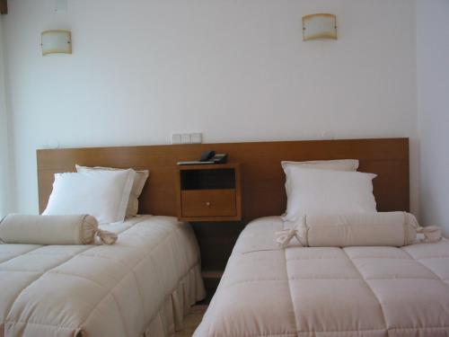 Habitación Doble - 2 camas del hotel Santos. Foto 2
