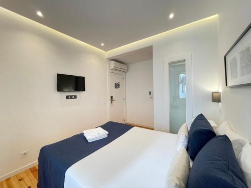 Habitación doble con balcón del hotel Mystay Porto Centro. Foto 2