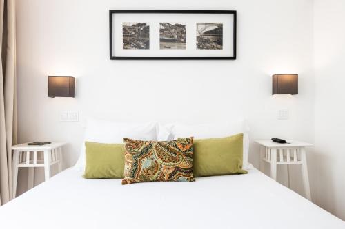 Habitación doble con balcón del hotel Mystay Porto Centro. Foto 4