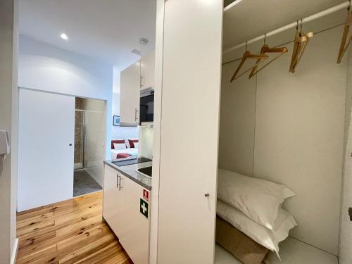 Estudio con terraza del hotel Mystay Porto Centro. Foto 3