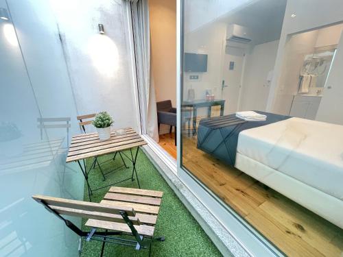 Habitación Doble con Terraza del hotel Mystay Porto Centro. Foto 1